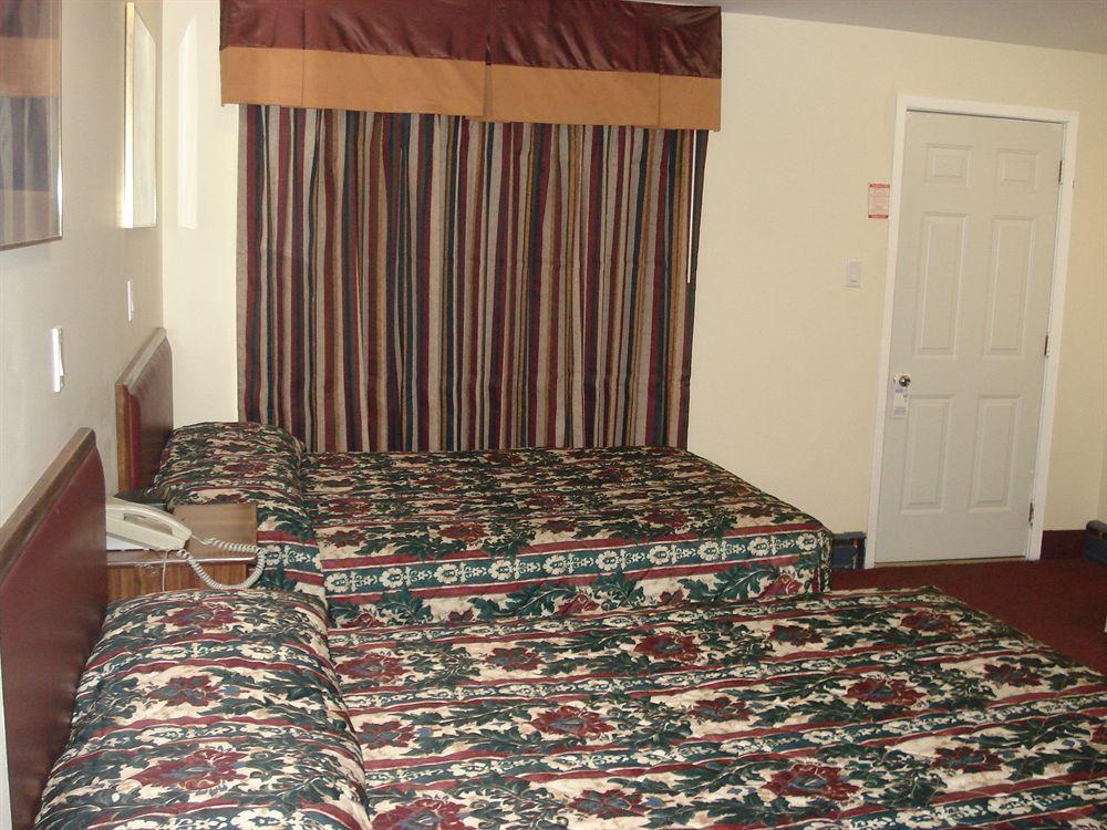 Lincoln Motel Sturgeon Falls Dış mekan fotoğraf