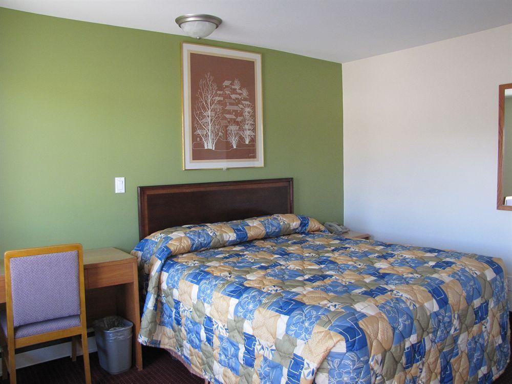 Lincoln Motel Sturgeon Falls Dış mekan fotoğraf