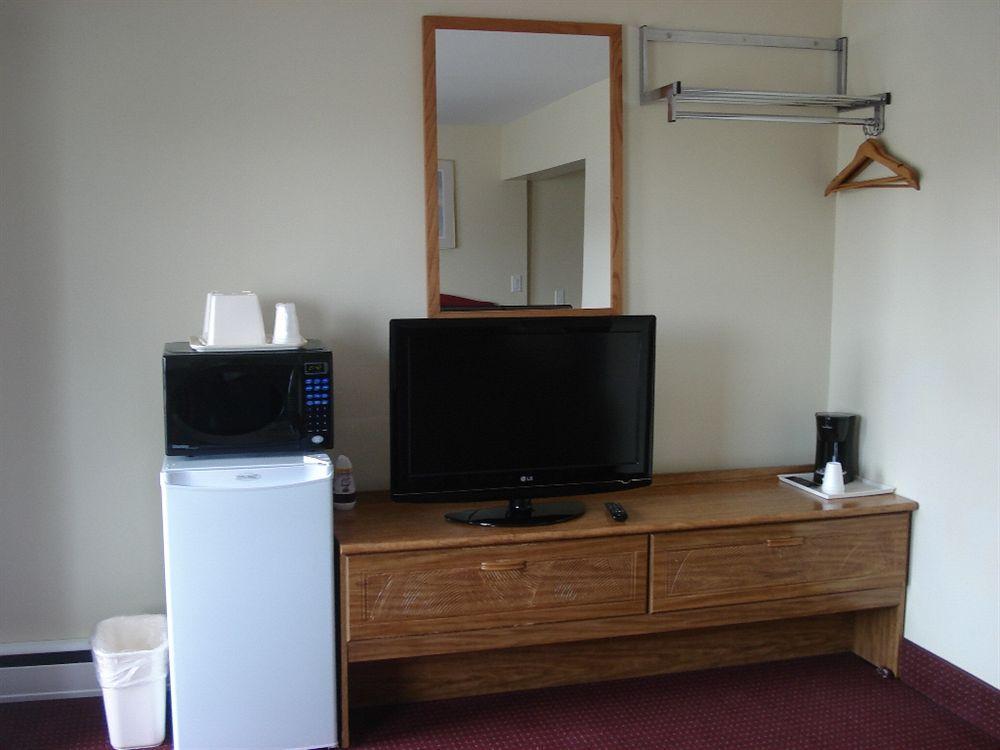 Lincoln Motel Sturgeon Falls Dış mekan fotoğraf