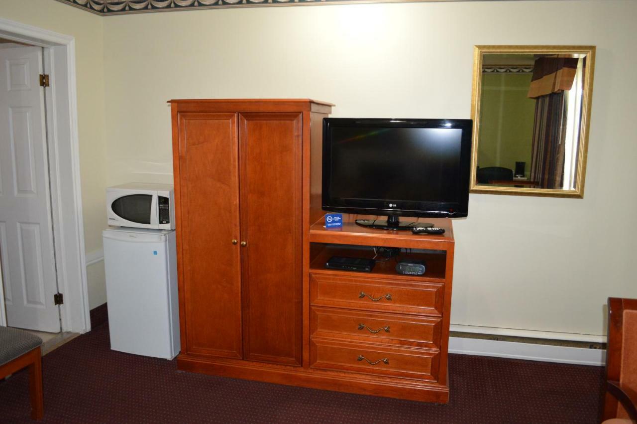 Lincoln Motel Sturgeon Falls Dış mekan fotoğraf