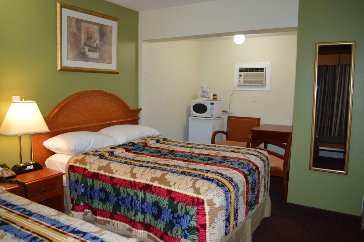Lincoln Motel Sturgeon Falls Dış mekan fotoğraf